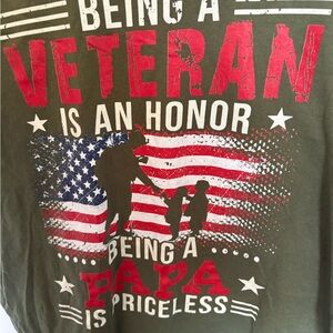 Veteran Papa Graphic T-Shirt - Olive Green with Red & White